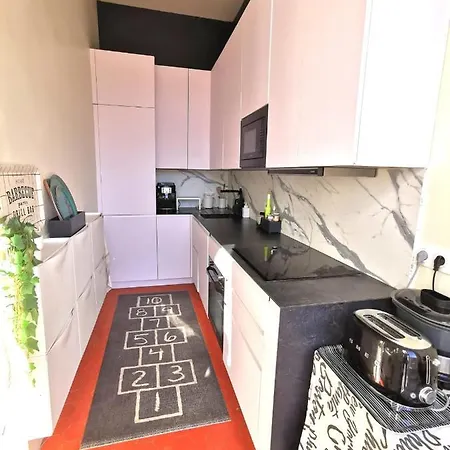 Deux Pieces Luxe - Le Casanova Apartment